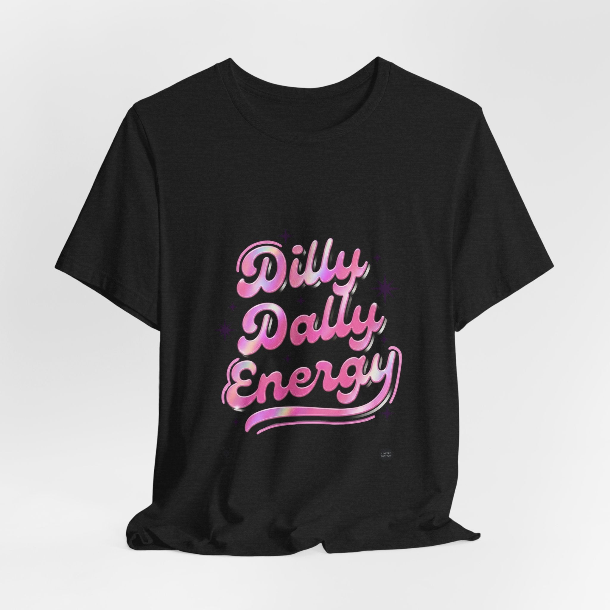 Dilly Dally Energy Tee | retro handwritten slogan, playful procrastination